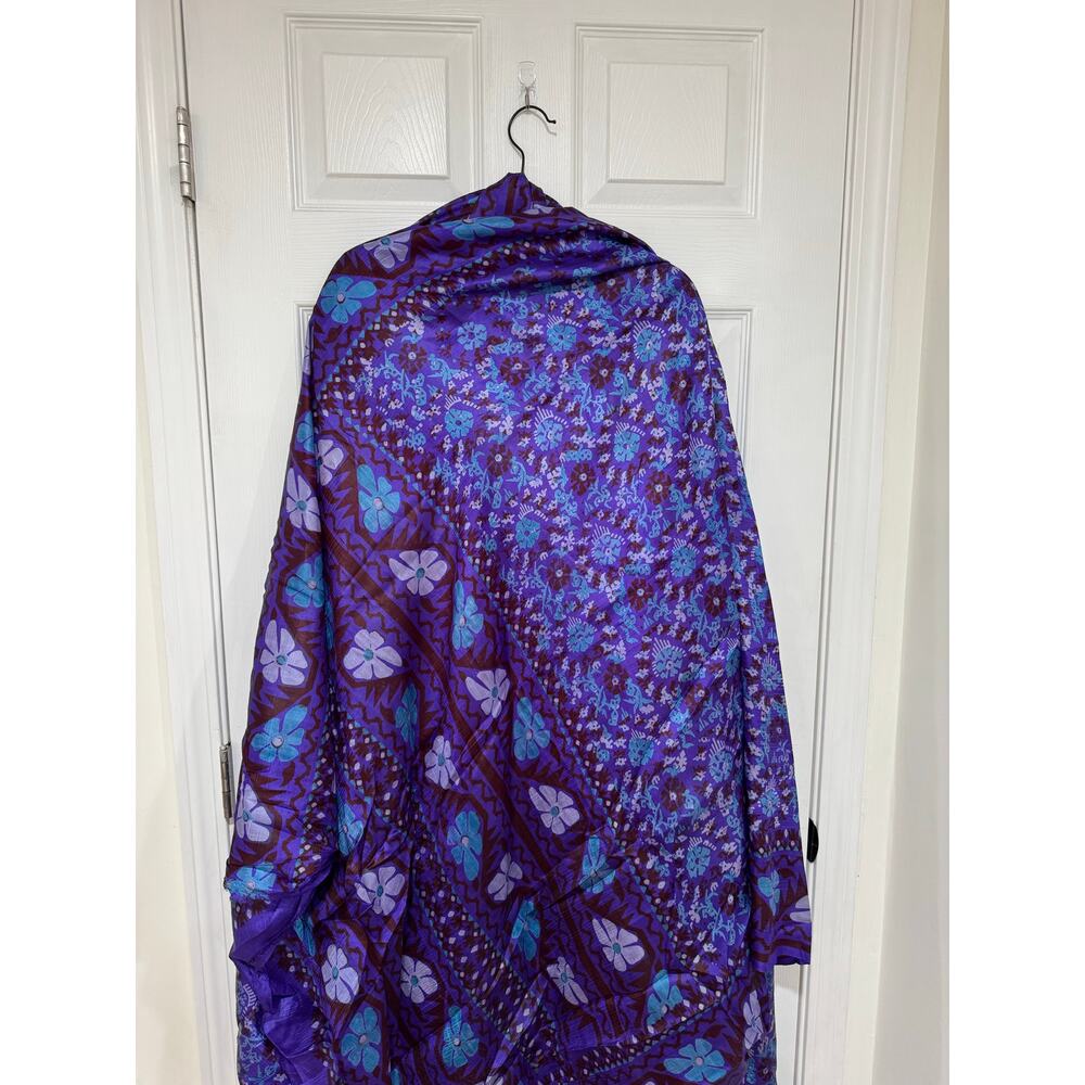 Gorgeous Vintage Purple Silk Sari Saree Silk 70s 1970s Sewing India